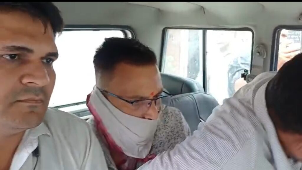 सहारनपुर: 20 हजार की रिश्वत लेते विकास प्राधिकरण का जेई रंगेहाथ गिरफ्तार, एंटी करप्शन टीम की बड़ी कार्रवाई