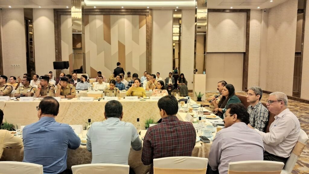 इंडिया बायोएनर्जी एंड टेक एक्सपो-2026: ग्रेटर नोएडा के इंडिया एक्सपो मार्ट में 11 से 13 अगस्त तक होगा भव्य आयोजन, डीएम ने की तैयारियों की समीक्षा