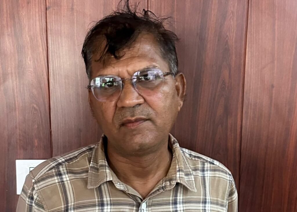 Hapur News : हापुड़ में एंटी करप्शन टीम की बड़ी कार्रवाई, धौलाना का कानूनगो पचास हजार की रिश्वत लेते रंगे हाथ गिरफ्तार