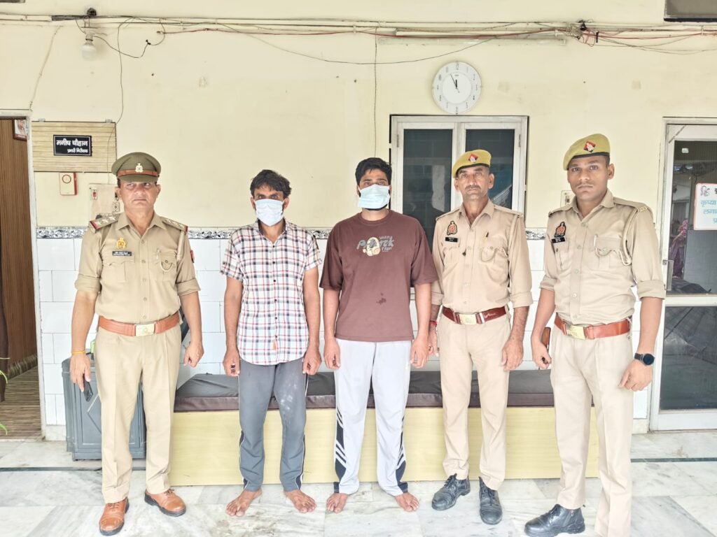 Hapur News : नौकरी का झांसा देकर किशोरी से दुष्कर्म, हापुड़ में दो आरोपी गिरफ्तार
