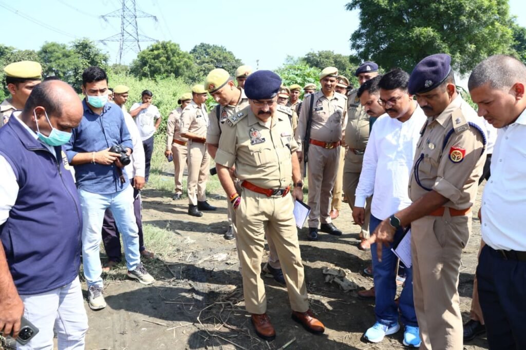 Hapur News : हापुड़ के बदनौली जंगल में युवक की हत्या से सनसनी, अपने ही खेत में मिला शव