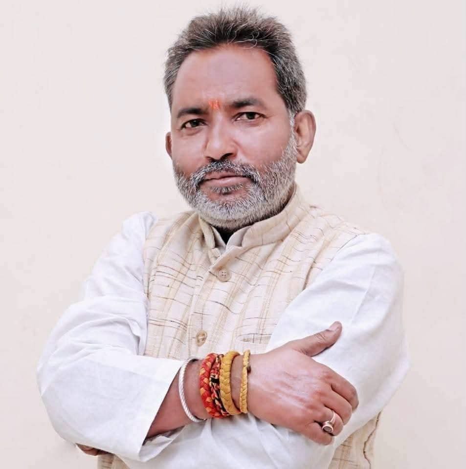 Hapur News : हापुड़ के मनोज वाल्मीकि को मिली बड़ी जिम्मेदारी, राष्ट्रीय सफाई कर्मचारी आयोग में बने सदस्य