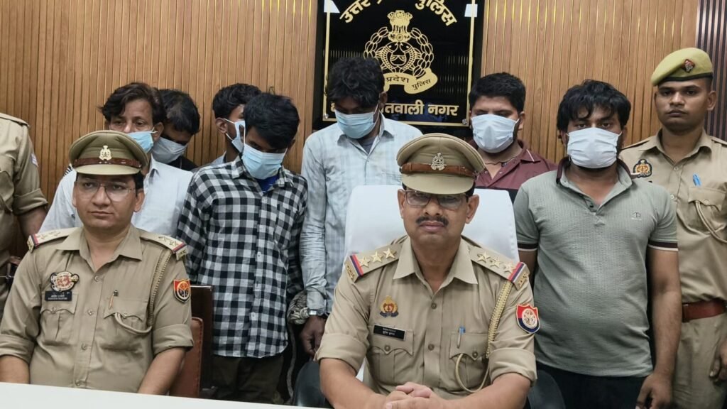Hapur News : नगर कोतवाली पुलिस को बड़ी सफलता, अंतरजनपदीय पशु चोर गिरोह के सात सदस्य गिरफ्तार